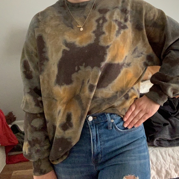 Tops - Oversized Vintage custom tye die crew neck